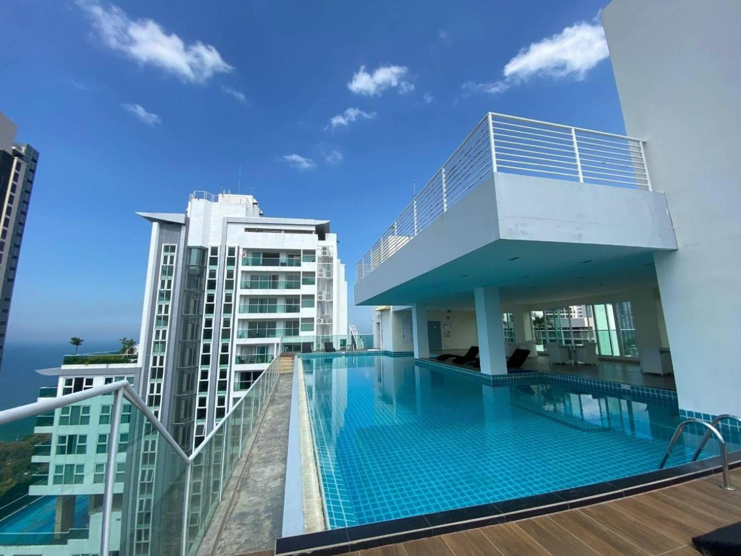 The View Cosy Beach By Pattaya Sunny Rentals Luaran gambar